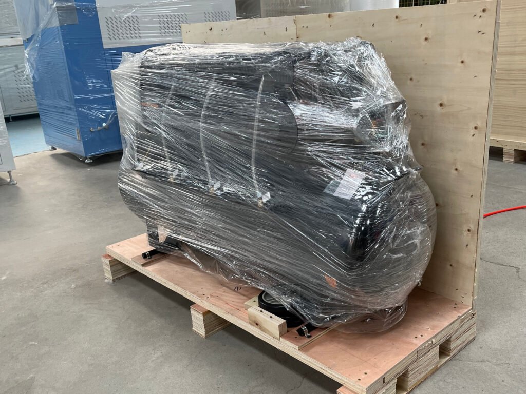Oil-Free Air Compressor fuda 6kw wooden case oil free air compressor